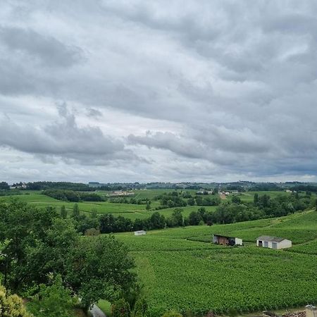 Gite Du Vignoble Puisseguin Exterior photo